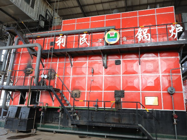 秸稈收儲(chǔ)忙，秸稈打捆直燃鍋爐“口糧” 儲(chǔ)備足